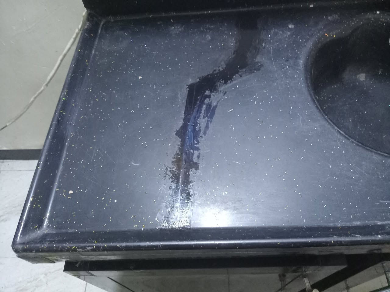 سنك وملحق متر ونص تزكام ٧٠ قفل بدون عمله المكان حله *********** واتساب
