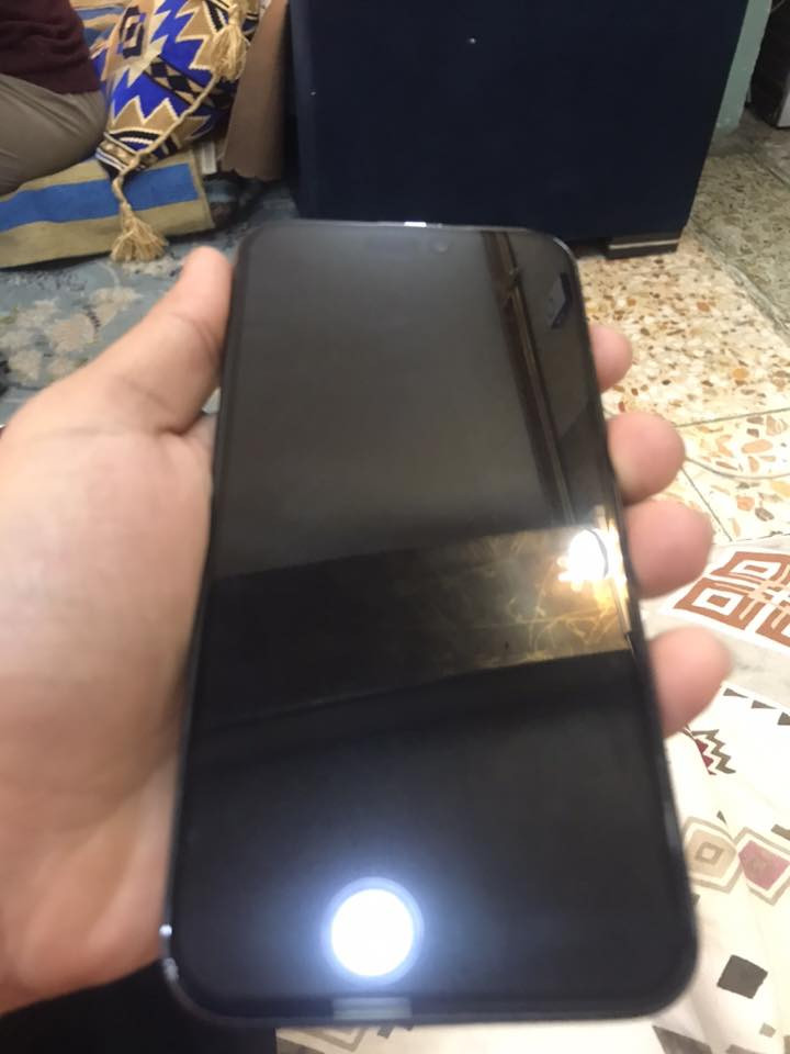 ايفون 15 برو ماكس 256
بطاريه ٩٨  عدد الشحنات  ٢٦٠
ياباني 
كارتونه وياه جهاز كلش نضيف 
لا مفتوح ولا مبدل بيه اي شي ولا مرفع اطيك ضمان وديه وفحصه وين متريد 
 سعره. 1075
مكاني كراده 
الرقم ***********
