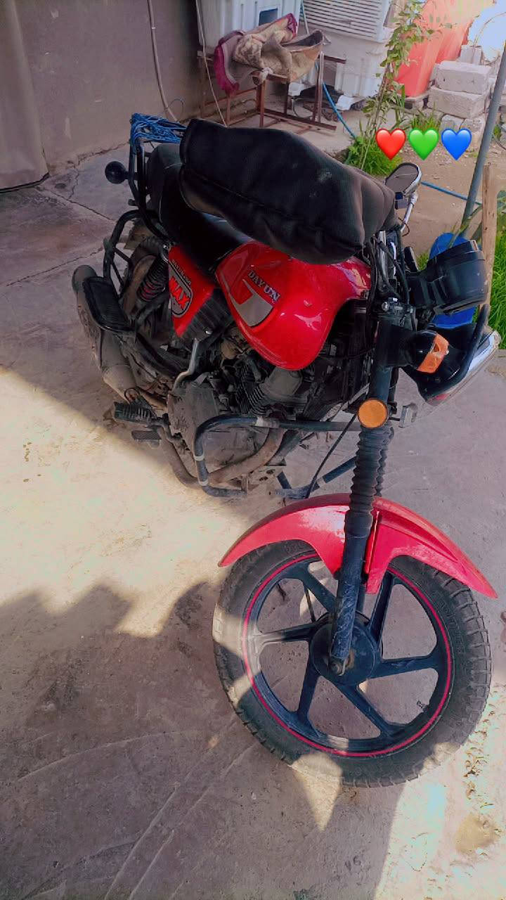 السلام عليكم اخوان دايوان موديل 21اخوان مكفولة كفالة عامة الدراجة كلشي مابيهة شغالة كلهة استعمال شخصي الدراجة السعر مليون 400 وبيهة مجال الاستفسار ***********  اتصال واتساب متوفر  العنوان كربلاء مركز مدينة
