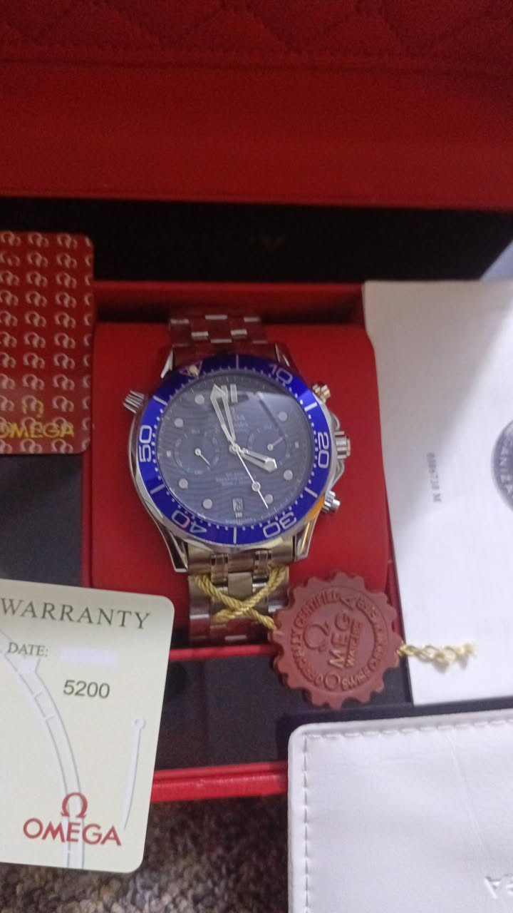 ساعة اصلية للبيع
للاستفسار 
***********
