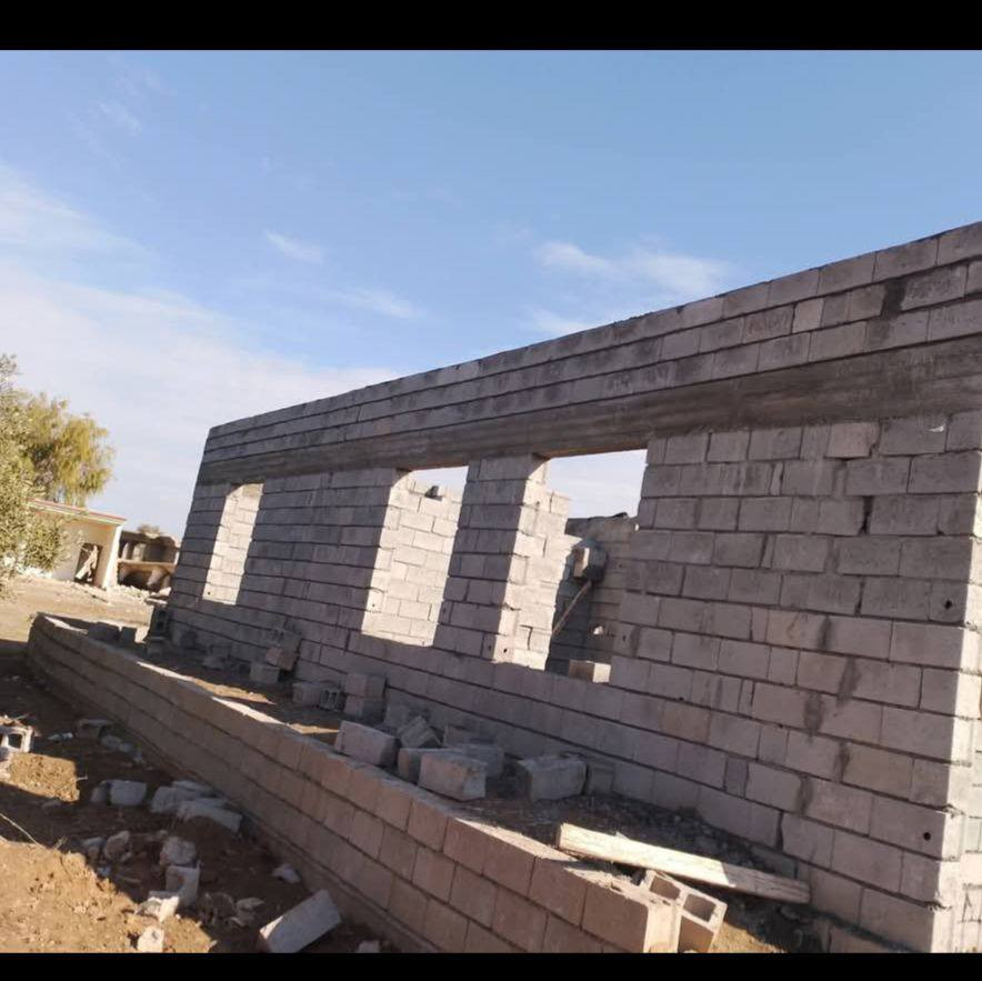 السلام عليكم متوفر كادر بناء متفرغ بناء أساسات تسليح أساسات حسب الاتفاق وبناء منازل درجه اولى  ويضا يوجد گادر أصباغ المنازل خارج وداخل  وازدگام ومانع رطوبه استوب وتر درجه اولى في كركوك للاستفسار ***********
