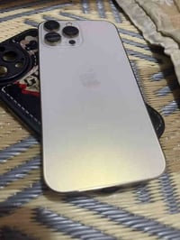 أيفون 13 برو ماكس ذاكرة 256 بطارية 94 نضافه 100/100 مبدل شاشة من ابل و...