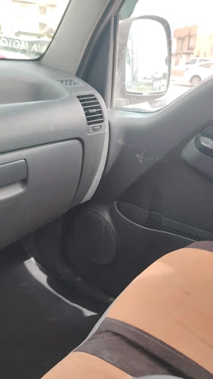 سلام عليكم للبيع كيه بنكو مديل ١٣ سياره جاهزه من كلشي مكينه وكير واكسن مكفولات حداديه جديده مداور مباشر رقم صلاح الدين  سياره مصبوغه عام  لسعر ٨٢  مكان نجف مكينه مسكر مجول سبعه كير ***********
