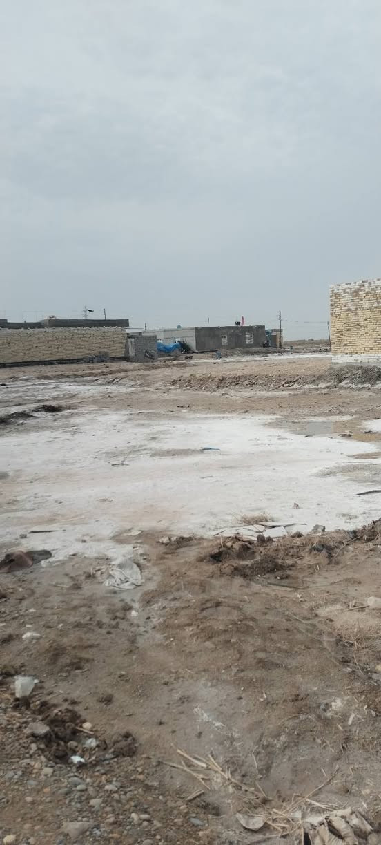 السلام عليكم مره خصه مدير الكروب قطعه 600 مترالعدد 3 قطع كل قطعه 200 متر طابو زراعي سند 25 المتنبي قرب شارع طلال النزال 22 الواجيه 9ونص سعر القطعه 10 ملاين الوحده الاستفسار ***********
