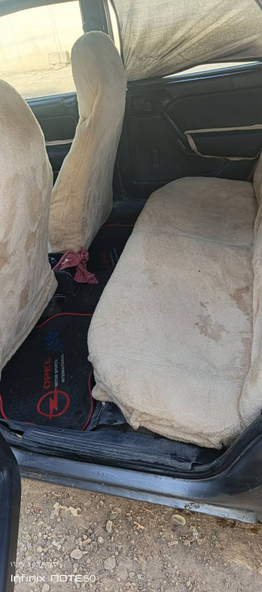 السلام عليكم اوبل فكترا موديل 92محرك 18 كير عادي الجام الامامي كهرباء الجاما الخلفي جوبي رقم الانبار الماني تحويل ثاني يوم مكاني صلاح الدين سامراء 
رقم ***********
السعر 28
