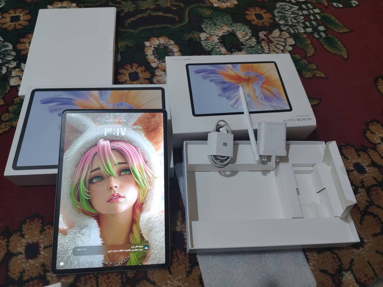 مرحبا ايباد هونر بي 9 أخذته جديد صايرله عدي ١٠ أيام أريد ابيعه سعره ٤٥٠ليريد يشوف مواصفاته يدخل عله اليوتيوب والله ايباد يخبل ليريده ***********
