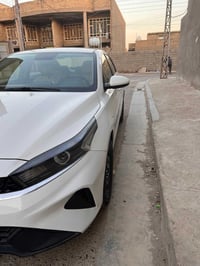 السلام وعليكم كيا سيراتو للبيع موديل 2022 ماشيه 96 الف رقم سليمانيه تح...
