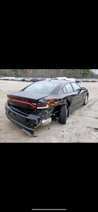 للبيع دوج جارجر ٢٠١٩ فول مواصفات ماعده لفتحه  بجم كبس  كشنات جلد  خزن ...