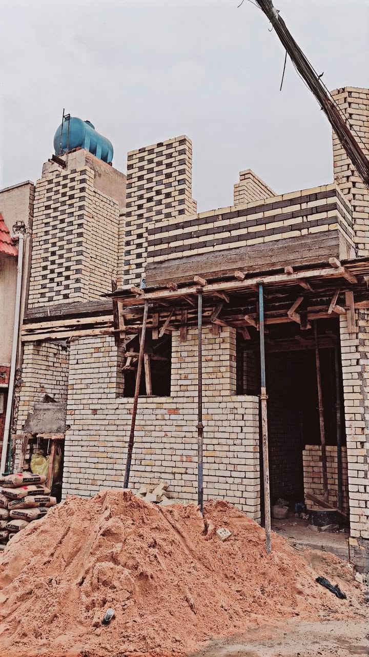 خلفات بناء 3 شغل مصاطر كبان تسليم مهندس اشتغل اي مكان متفرغ ه‍  ***********. اتصل بيك خير ودلل
