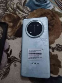 هونر x9c 5G  ذاكرة 256 عشوائية 12 نظيف صار شهر ماخذة 07717286507 سعر 2...