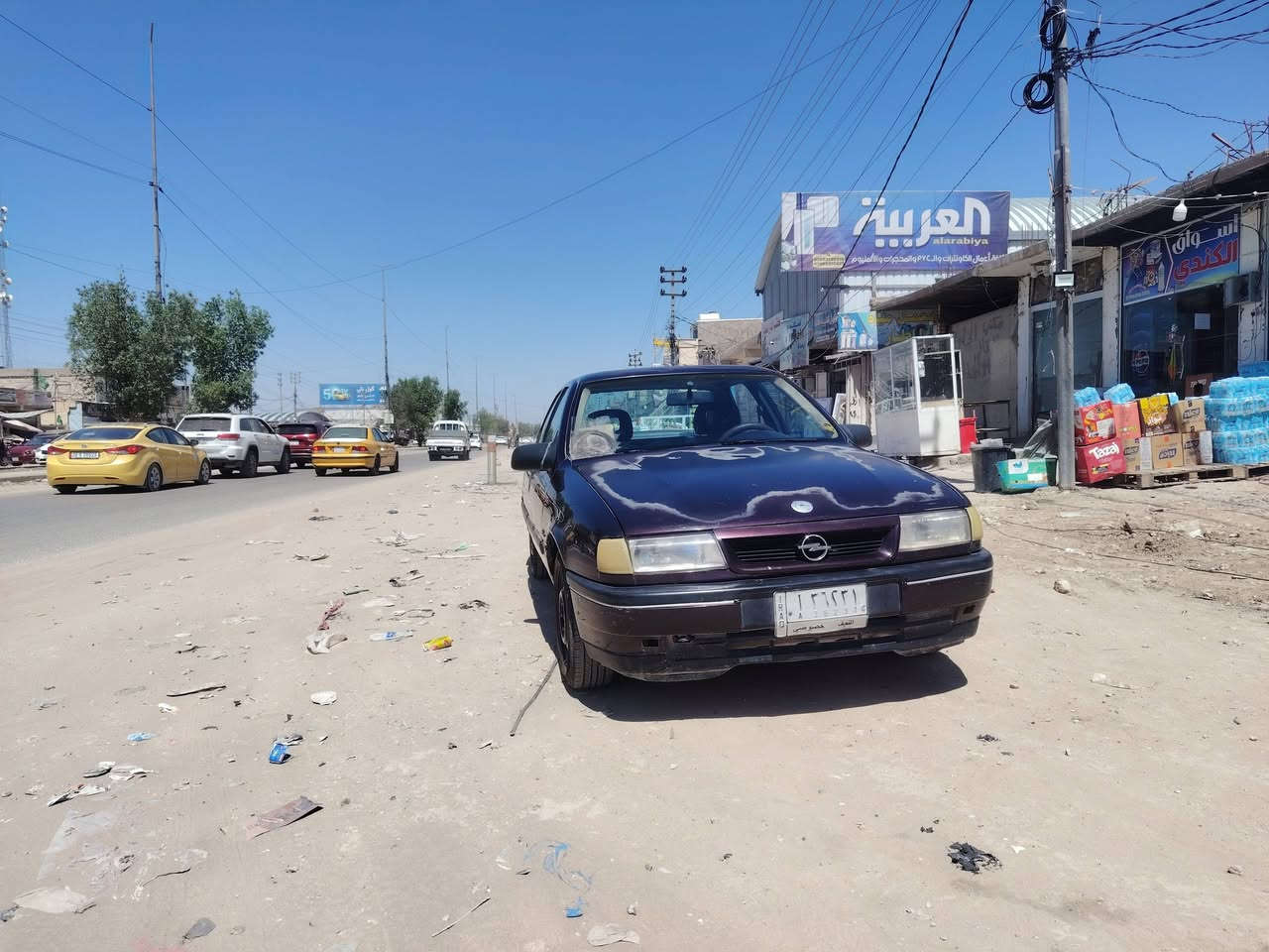 اوبل فكتره للبيع
محرك ١٦٠٠
مكفوله من الطخه و الصبغ يعني كله على البلاد
ما بيها قطره خياس
فتحه بالقماره 
رقم نجف
مكانها نجف
السعر ٣٤ وبيها مجال
***********
***********
