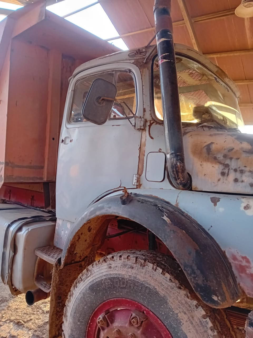 اسلام عليكم
قجمه موديل ٧٩ 
مجموعه مال مان جديده ابلاديه برغي ما مفتوح بيه شط شركه
شاصي امصلح فول 
مكينه خير من ألله 
كير 90 جديد 
سياره خير من الله يرادله تلحيضات بسيطه مال جناي 
السعر ١٧ او بيه مجال 
لاتصال ع الرقم تالي 
*********** 
اتصل أو بيك خير ودلل .
