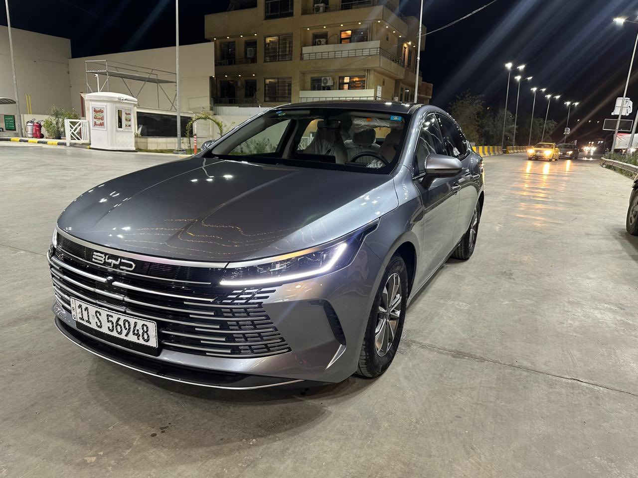 سلام عليكم بي وايدي دسترويل ماشيه 9كيلومتر سياره جديد غراضها كامله سعرها عل خاص مكان بغداد شارع فلسطين أو زيونه الرقم:***********
***********
