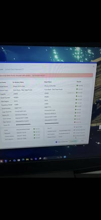 ‏سلام عليكم 14 برو ماكس ذاكرة 256 بطارية 84 مبدل الشاشة اصلية بس بي طق...