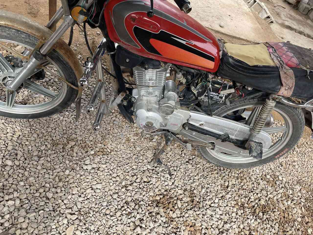 ماطور سيفان للبيع السعر ٣٥٠ماطور  خير من الله يرادلة شغلات بصيطةرقم الهاتف ***********
