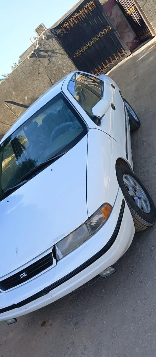 السلام عليكم
كيا سيفيا للبيع موديل 93 رقم نجف انكليزي 

كير عادي مكينه مفتوح 

مال جناي كهربائيات كلهة شغاله 

نقص تبريد 

السعر 30

مكاني نجف 

***********
