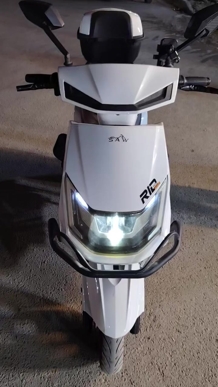 سكنس شحن للبيع نظيفه خير من الله
ثلاث سرع
نظام بك ار


**إذا كنت صاحب هذا الإعلان وتريد حذفه لأي سبب، رجاءا أرسل رسالة إلى الدعم الفني**