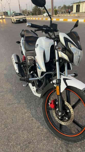 هوجي 23 زيرو ماشي 6000 بعد الخط عتاير سعر 14ونص وبي مجال بسيط المكان حديثه رقم صاحب دراجه ملاحضه بي بس مكاتبه ورقه وحده ***********5
