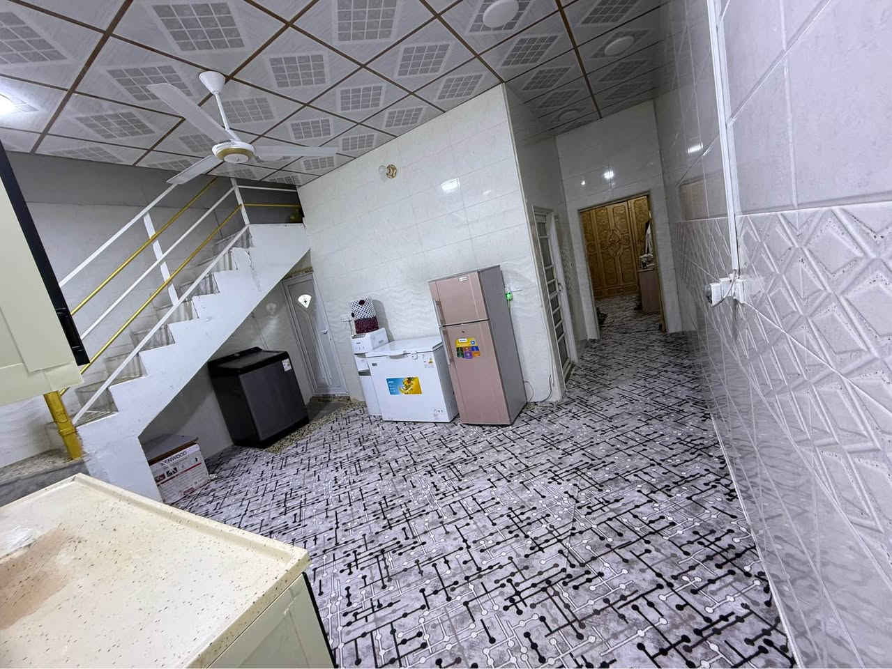 دار مساحه ١٠٠ م ركن شارع عرضه ٧ منطقه الصدر الثالث كوفه قريب ع شارع العام طابو زراعي قرار محكمه لاستفسار اتصل *********** النجف, العراق
