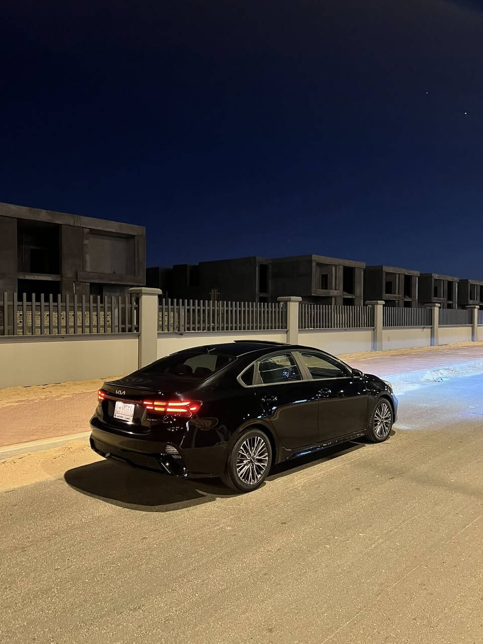 Kia
كيا فورتي مديل 2022 ماشيه 19 الف فقط جديده
فئه Gt line 
السياره فول مواصفات 1/1 اعلى مواصفات بالفورتي vip
مكينتها 2000 دوش فتحه بصمه تشغيل عن بعد شحن لاسلكي رادرات 360 درجه تحديد مسار قياده ذاتيه مثبت سرعه كشنات جلد مختمات Gt line مع تبريد وتدفئه بالكشنات وتحكم كهرباء تبريد امامي خلفي شاشه كبيره كامره مود درايف 3 انظمه قياده lid امامي خلفي مع لايت زنون وكشاف زنون دركه حرف D مختومه Gt line  ويلكب حجم 17 رياضي وبعد بيها هواي مواصفات

السياره حادثها جاملغ وبنيد 
رقم بصره معوقين 
السعر 138 وبيها مجال بسيط
للاستفسار ***********
