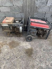 مولدات 5 كيفي للبيع واحد كاز والثاني بانزين شراي يتصل 07811674961