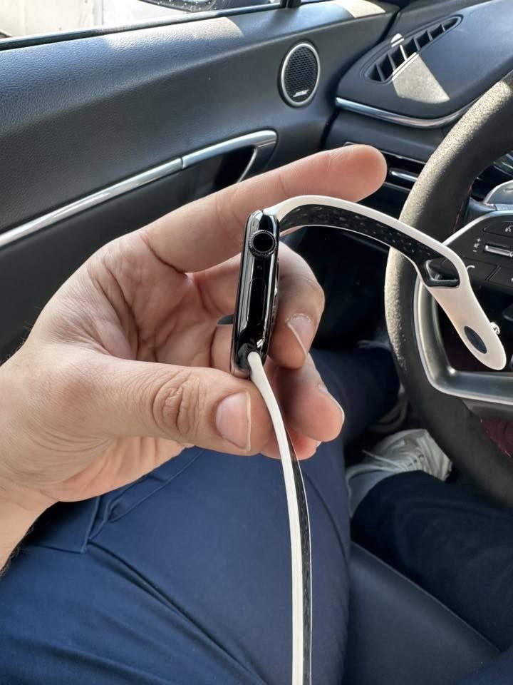 🍏 watch  جيل 10 jet black
نضافه 98‎%‎  بعدها داخل ضمان ابل  
حجم 46m 

بطاريه 98‎%‎

نسخة Gps 

سعرها 340 بيها مجال قليل كلش  وسعرها مناسب اصلاا

كامل ملحقات 

*********** بصره
