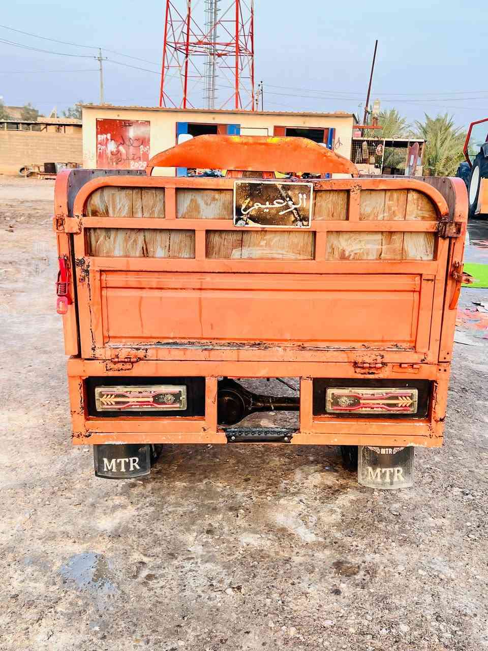 مكلف بل نشر السلام عليكم
يوجد ستوته جمره فحل للبيع 
اوراق مديل 18 
السعر 1700 بيه مجال 
العنوان البصره ناحيه النشوه 
قرب حقل مجنون النفطي التواصل على الرقم  ***********
