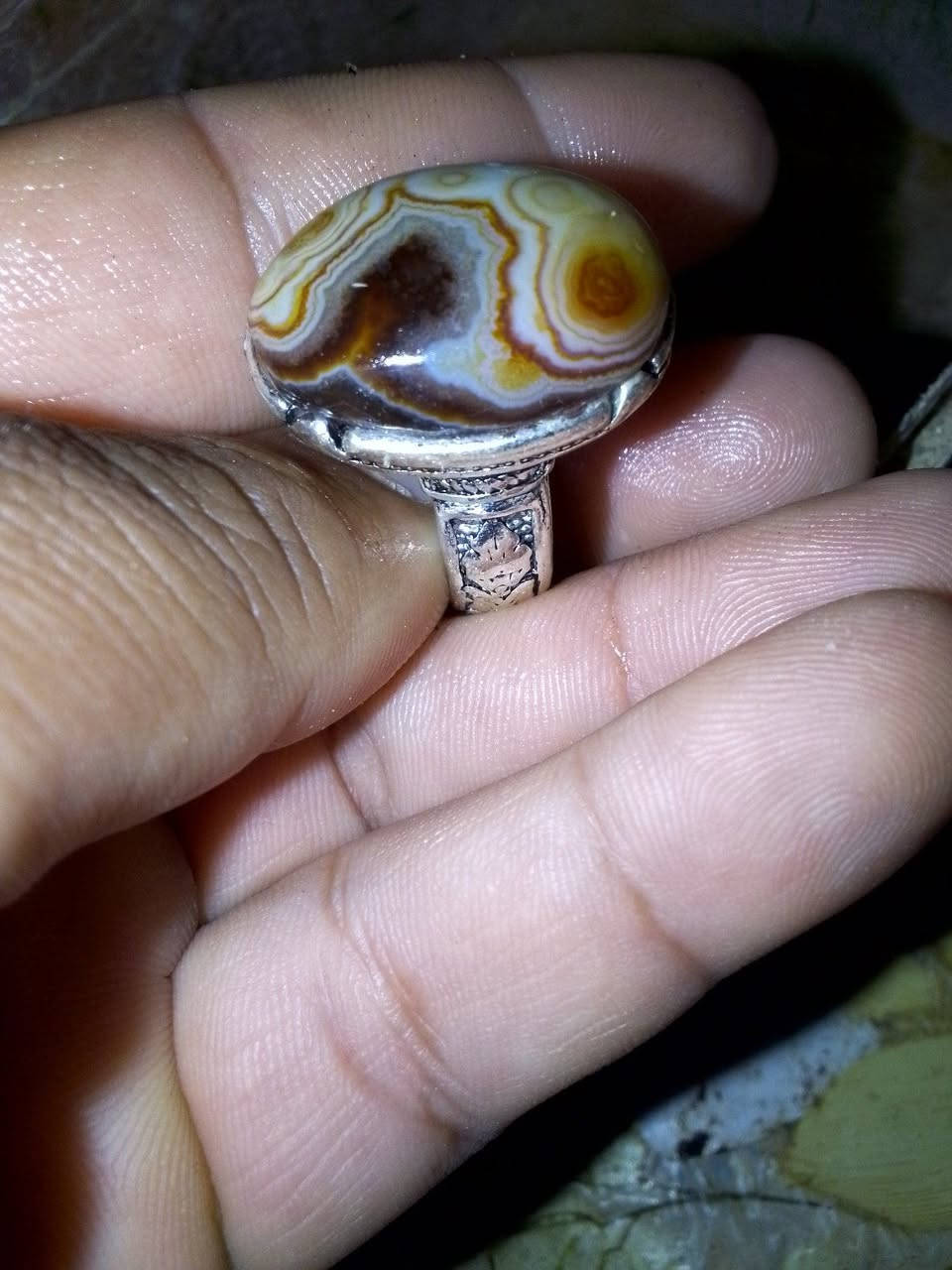 تحف الزمان السطوري متع نظرك ذمه مال معاتب وزماط وتحدي نقدم كل ماهو جديد من ملوك الساحه ذمه محبه جلب القلوب علي النظره جلب الحببب صلاح عجاب حب وحنان جلب موده تعطيف القلوب قطعه ناددره للبيع ***********‬‏
