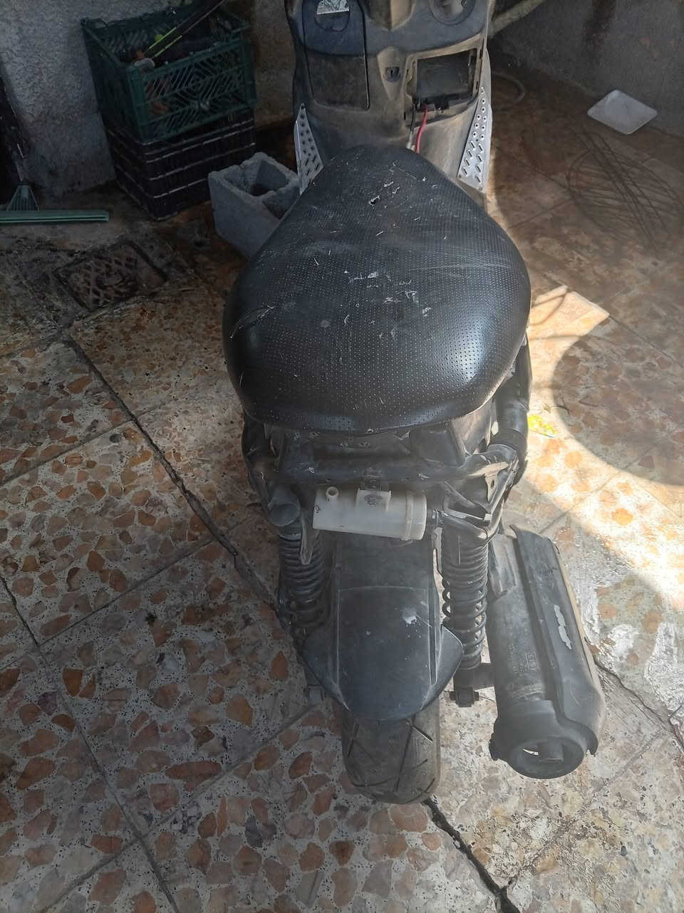 عندي دراجه ناريه طافيه
كوم حديد
م ***********
العنوان حسينيه الراشدي
