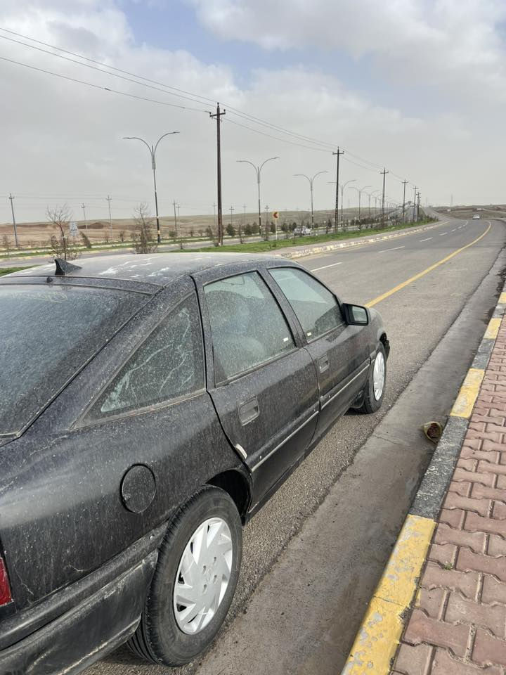 السلام عليكم
فكترا مديل 92
صبغ دوسات ودوائر فقط 
طخم تواير جديد 
كابون بانزين 
كهربائيات شغاله 
فتحت سقف شغاله 
كير شرط 
محرك بدايه صرف 
السعر 34
***********
