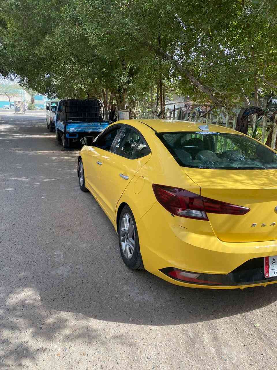 النترا موديل 2020 وارد امريكي
رقم بغداد
السيارة باسمي 
كير مبدل من من سيفيتي الى ايتي
تحويل مباشر
السياره تحتوي على منضومه غاز 
حادثهه موضح بالصور
مواصفات السيارة 
 فوووووول 
مكينه 2000 دوش
لاليت عدسات 
اشارة ترحيب عند الاقتراب  
تحكم ستيرن جهتين
ويل كب اصلي 
3 وضعيات قياده مود درايف
كشنات مخمل
دوشمه عام دلو بالكاظميه درجه اولى
تدفئة بالكشنات
مكان السيارة بغداد 
السعر/130
للستفسار
***********
