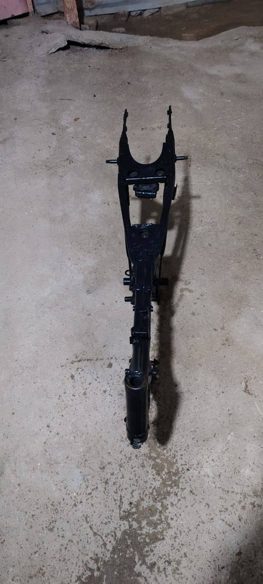 السلام شاصي نامه كلك بدون اوراق  رقم شاصي موجود. المكان طوريج السعر 50 ***********
