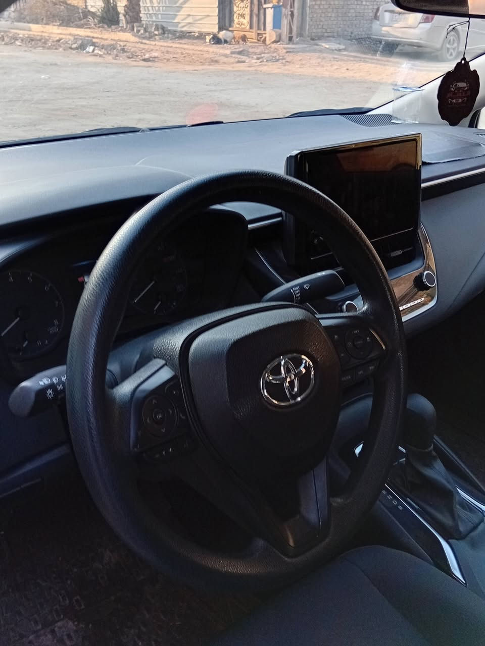 كورلا 2024 وارد امريكي
سياره نضيفه مواصفاتها معروفه
حادث موضح بل صور سياره بدون صيغ فقط بنيد مبدل
بدون لغد بدون شاصي 
سعر 148
مكاني بغداد الشعب
رقمي ***********
