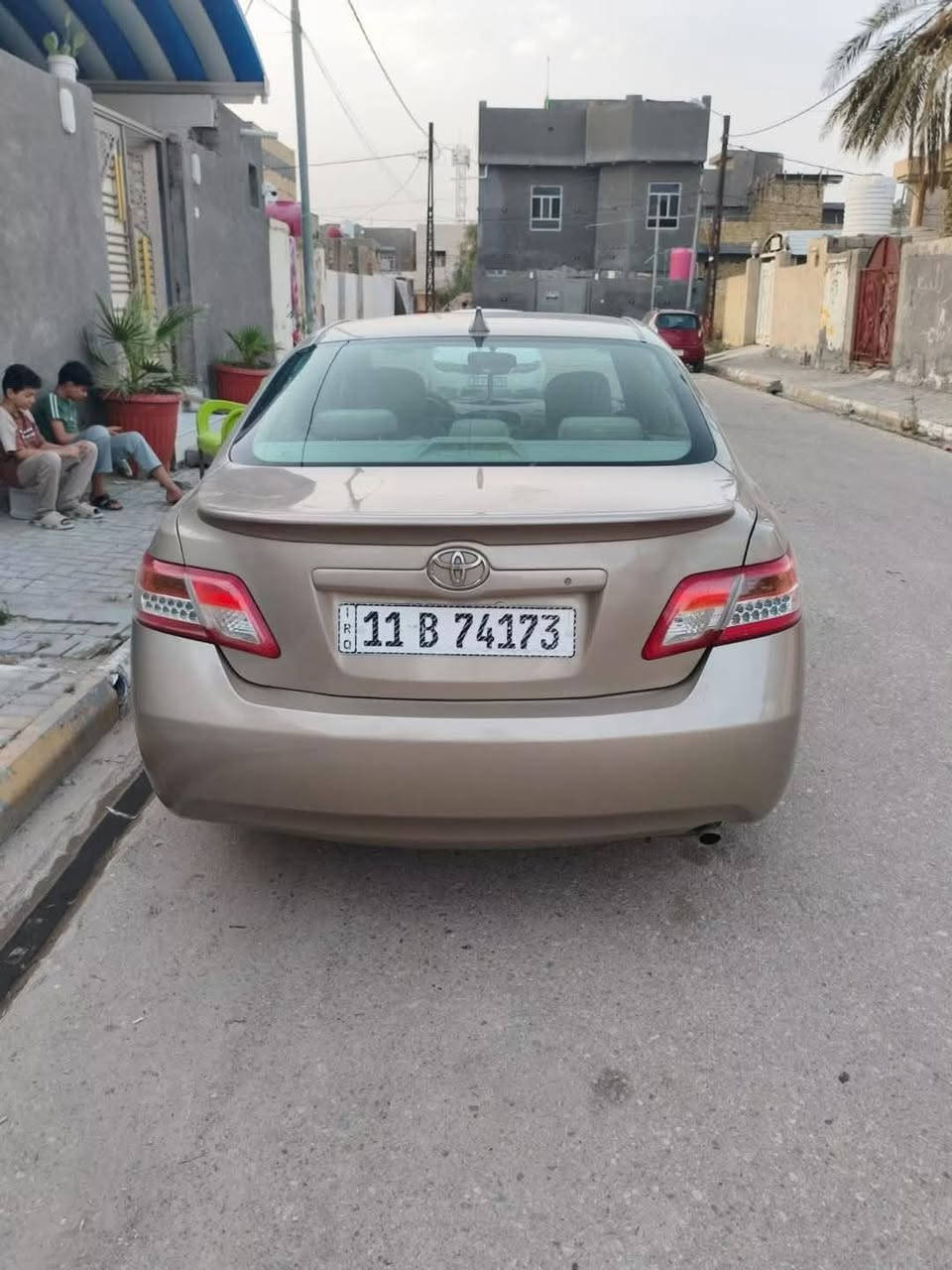 تويوتا كامري موديل2007  محرك2400  سيارة جاهزة ماناقصه اي شي حدادية جديدة السعر 110 وبيه مجال للشراي مكان بغداد للاتصال على رقم صاحب السيارة ***********

