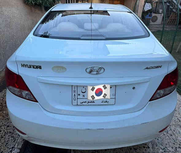 اكسنت 2013 خليجي
مكينة 1600 
ماشية177000 كيلو
كير محرك تبريد كلها جديدة 
بيها طخة بالباتين الأيمن والجاملغ الخلفي الأيمن 
سيارة جاهزة مابيها كل نقص
سعرها 9800$
مكانها الغزالية
ابو ياسر *********** بغداد
