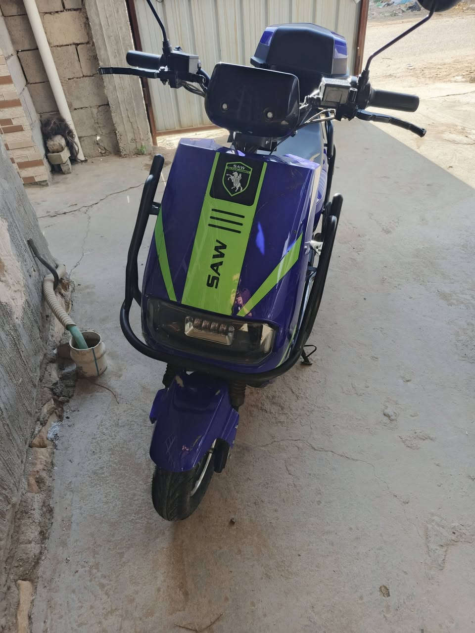 السلامو عليكم عندي دراجه شحن للبيع كامله نضافه 80بل100
الملف 1000 
3 نمره 
شاشه تعرضلك العطال 
بريكات تسك امامي و خلفي 
سرعه حقيقيه 75 كيلو 
بطاريات نص عمر يقرن عل جهاز 10 
الايت لد عالي وناصي دبل شاره
كلشي شغال بل دراجه 
الدراجه بسعر 550 بيها مجال الطيبين 
للاستفسار موجود خاص و هاذا رقمي *********** وتساب موجود الشراي هله بي مكاني الانبار الخالديه
