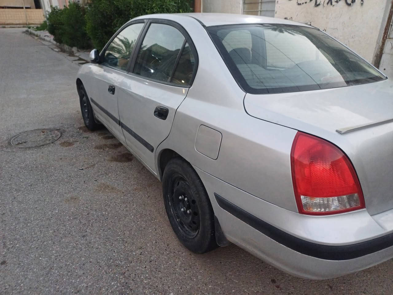 سلام عليكم النترا للبيع وارد خليجي مكينة 2000

 موديل 2002    كيرعادي  سياره كاملة مكمله راقم نكليزي ديالى سعر 60 وبيه مجال قليل للشراي 
راقم هاتف ***********👉
