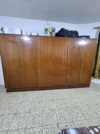 غرفه اخشاب • نضيفه • حي الجهاد