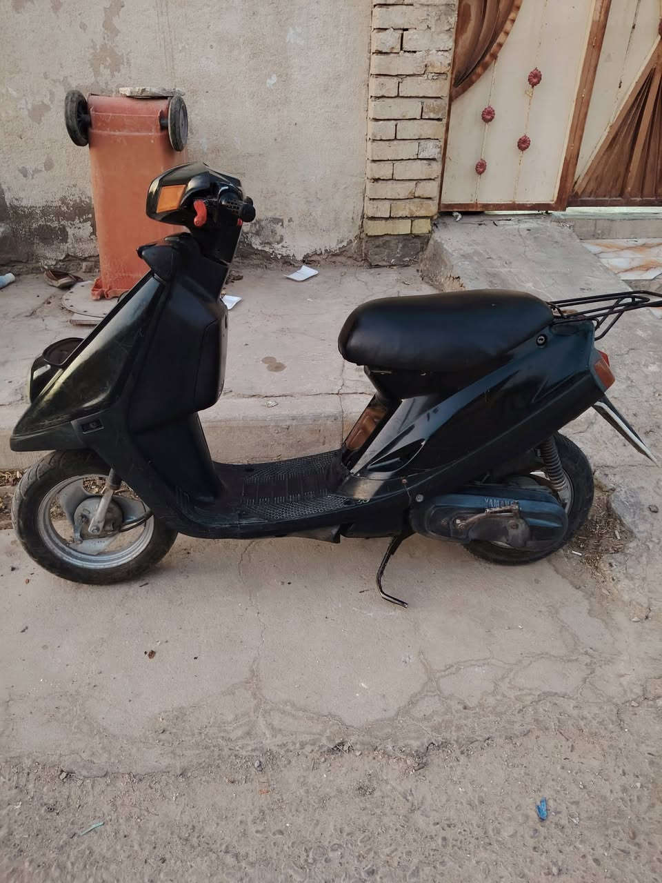 دراجه بزون  شغاله مابيها شي لعبت بالهوى والسلولي وكامت تخربط 100 قفل


**إذا كنت صاحب هذا الإعلان وتريد حذفه لأي سبب، رجاءا أرسل رسالة إلى الدعم الفني**