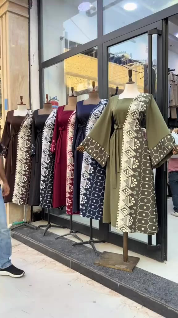 فستان رمضاني❤‍🩹
السعر 35 الف 
خامة هوريم دابل تركي
38-40-42-44-46-48


**إذا كنت صاحب هذا الإعلان وتريد حذفه لأي سبب، رجاءا أرسل رسالة إلى الدعم الفني**