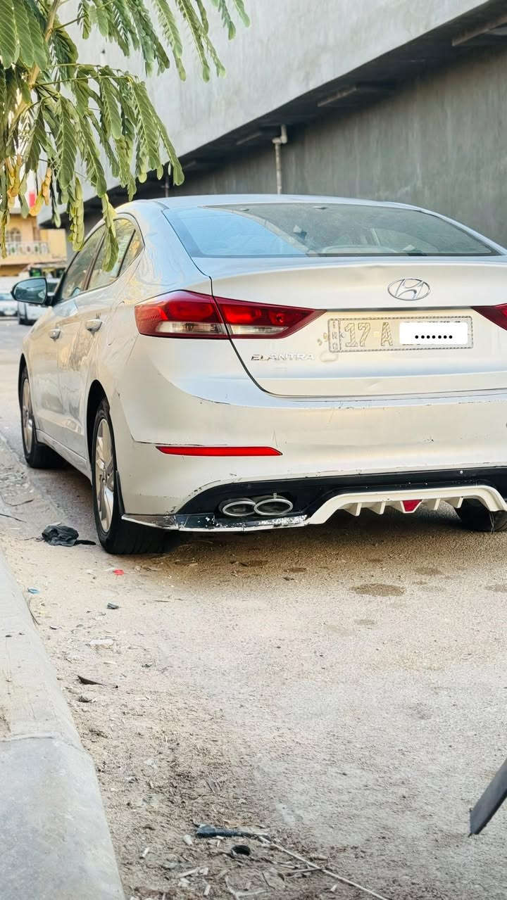 سلام عليكم للبيع انتره مديل 17 خليجي مكفوله كفاله عامه ماعده بيهه رشات صبغ الخليج والباقي كفاله عامه مكينه كير حداد تبريد ثلج جاهزه السياره وبسمي شخصينه سنويه ال 2030 يلا تصقط بيع او مرواس بسياره تكسي ويطني فرق مكان السياره سماوه السعر خاص او نتصال ع رقم 
***********
