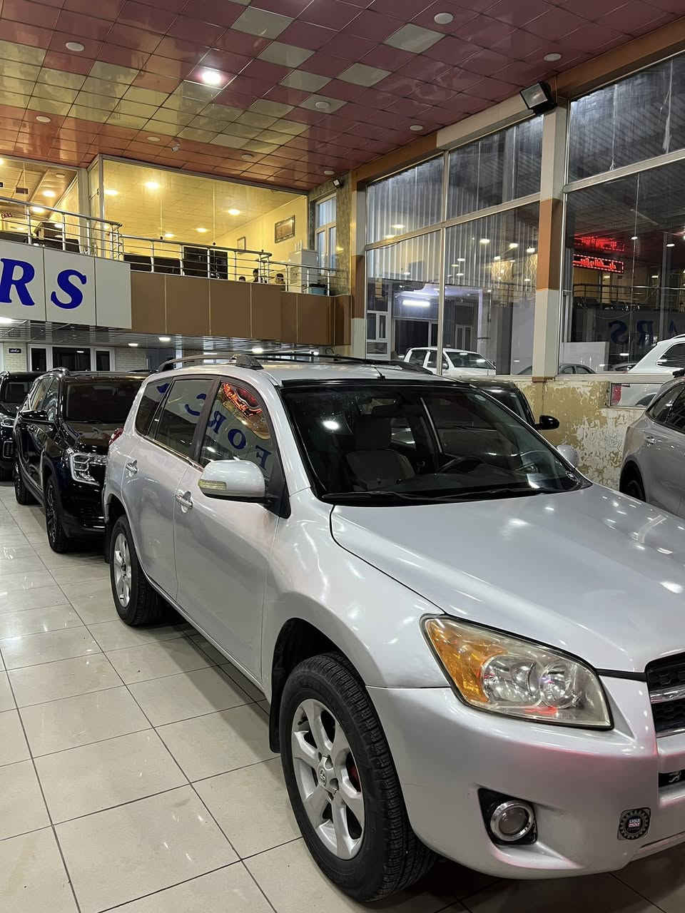 تویوتا رافور 2011
سعر میمیز٩٣$
0750 458 0453
0786 389 49 11
رەقم جدید
