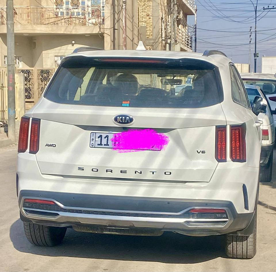 السلام عليكم
سورنتو للبيع موديل 2021 خليجي رقم بغداد بأسمي  استيراد خاص شركة فحص باشا

 فول 1/1 بيها مكانات بارد بسيطة 

الــمــواصفات 

دفع رباعي 

بصمه تشغيل 

بصمه بيبان 

تشغيل عن بعد 

جنطه كهرباء 

گير ماوس

بنوراما /   

/ 5 كاميرات / كشنات تدفئه تبريد / سايد بريك بصمه / كير ماوس / شفتات استيرن / كشنات كهربائيه اماميه وخلفيه / جي بي اس / محرك 6 سلندر / 4 عدسات / اربع انضمه قياده / سبورت / ايكو / سمارت / نضام مانع انزلاق / نضام نزول منحدرات / كير 8 نمر / وباقي المواصفات معروفه السياره فول 1/1 

مكان السياره  ميسان 

رقم الهاتف ***********

السعر 280 / وبيها مجال حك الجيه
