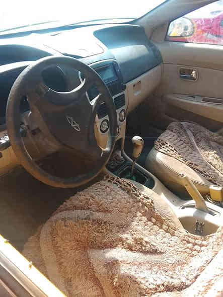 سياره للبيع السعر 700 مكان البصره سوق الكبير سياره بيع ومراوس بس الرقم ***********
