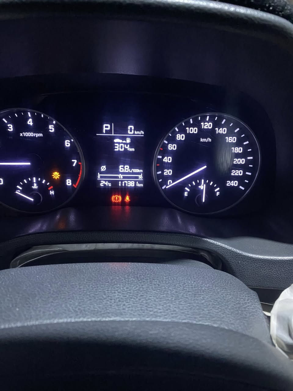 سلام عليكم النترا للبيع خليجي 18رقم بغداد أجره بسمي السياره ماشيه120فول مواصفات ماعده البصمه مكفوله من كلشي السعر 150
***********
