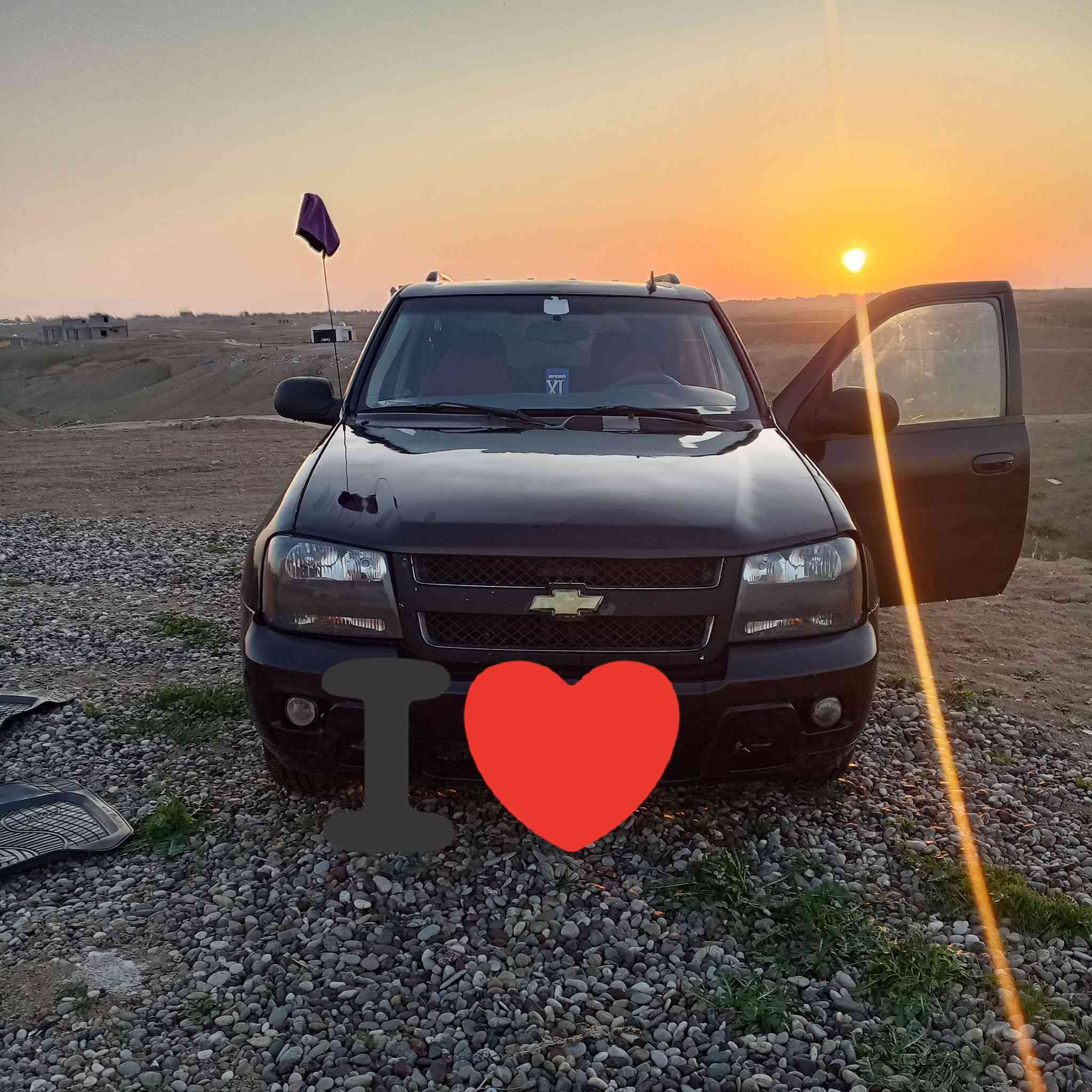 السلام عليكم اخوان سياره بلايزر 2008 للبيع
كير محرك صدر تايرات كهربائيات كلها شرط محرك 6 نشاط فول صرف بانزين انسا رقم صلاح الدين لون عنابي مصبوغه حزام جماليه فقط بدون دواخل داخل خارج شرط  السياره ماتحط عليها ربع جاهزه ع اخر حبايه
 ((يرهم مراوس جارجر)) اوباما *********** تحياتي للجميع
 (((السعر 60 وبيها مجال)))) مكاني صلاح الدين الشرقاط
