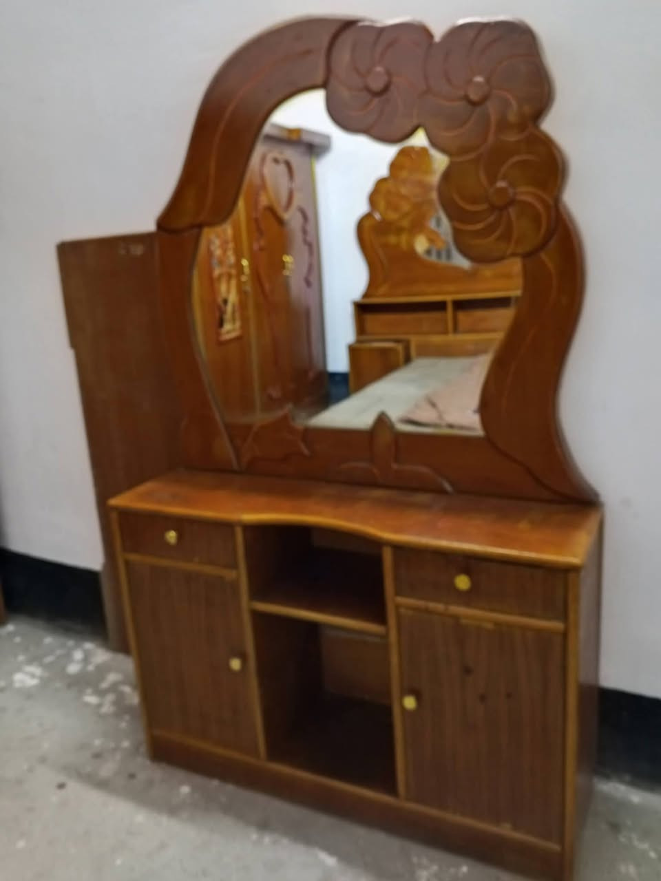 غرفه للبيع نضيفه مابيهه اي ضرر العنوان بغداد الحسنيه المعامل السعر 400


**إذا كنت صاحب هذا الإعلان وتريد حذفه لأي سبب، رجاءا أرسل رسالة إلى الدعم الفني**