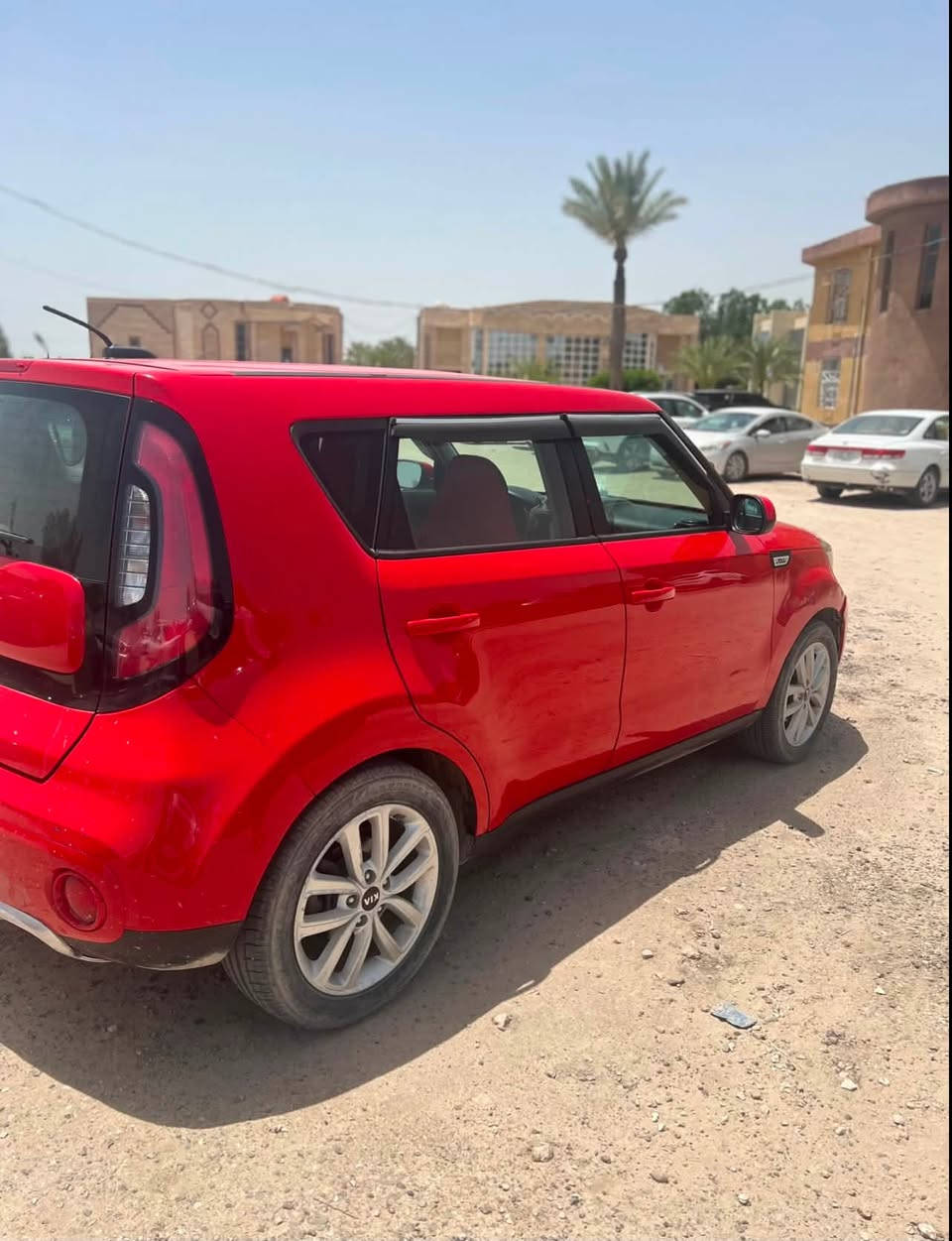 سول 2018
امريكي رقم كربله مالكه بلحله بمركز المدينه مكينه 2000gdi بانزين عادي كير مكينه كله تمام حداديه 90% حادثه فقط جاملغ امامي وراجع نفسه  السياره بيه ملاحضات بسيطه مكانه حله حي الامام  للاستفسار ***********
