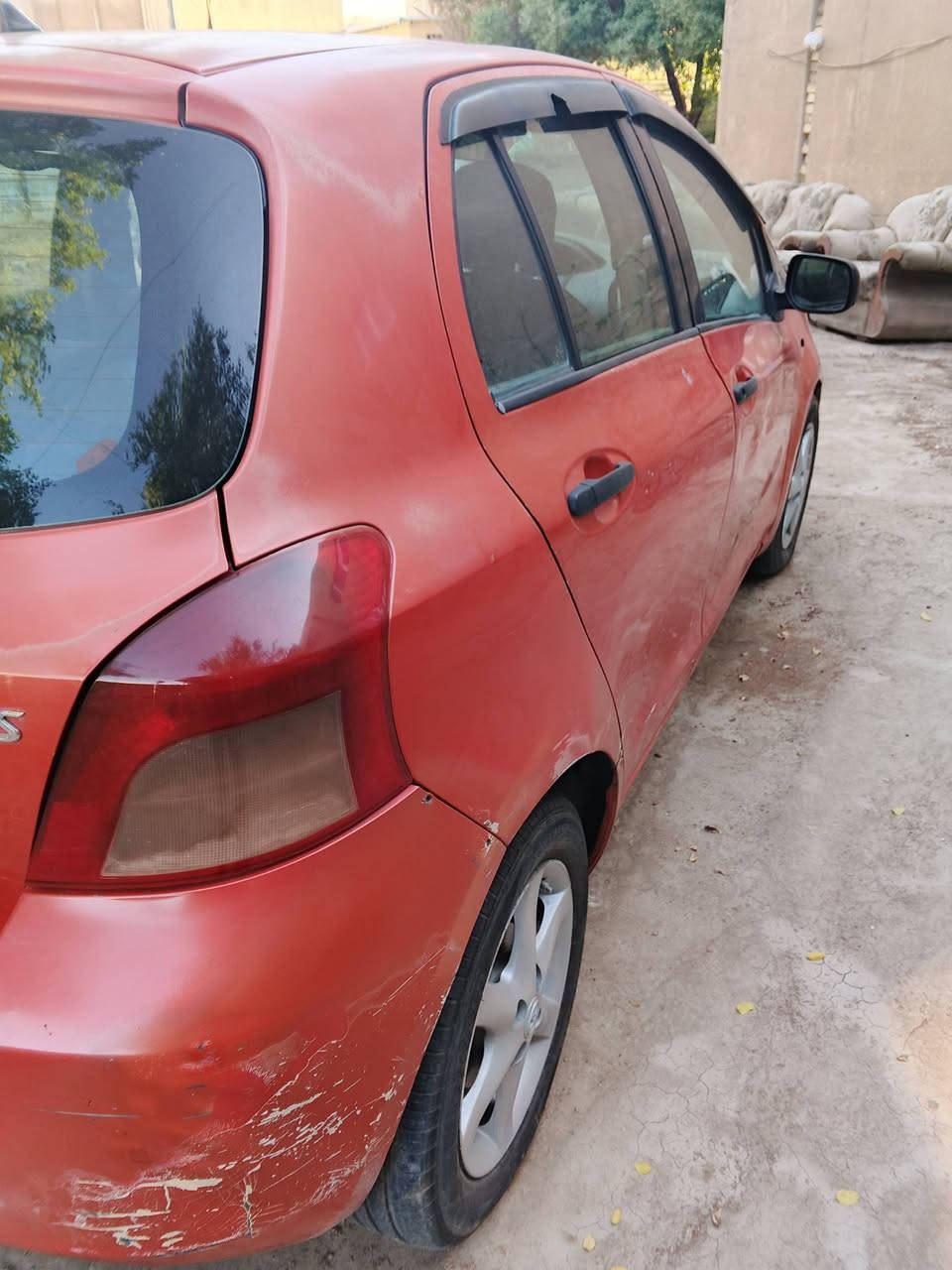 تويوتا يارس 2007 كير محرك تبريد مكفول هزه جديده مكان زعفرانيه مبدل جاملغ أمامي بدون دواخل توجد شخوط بسيطه السعر 65 رقمي ***********
