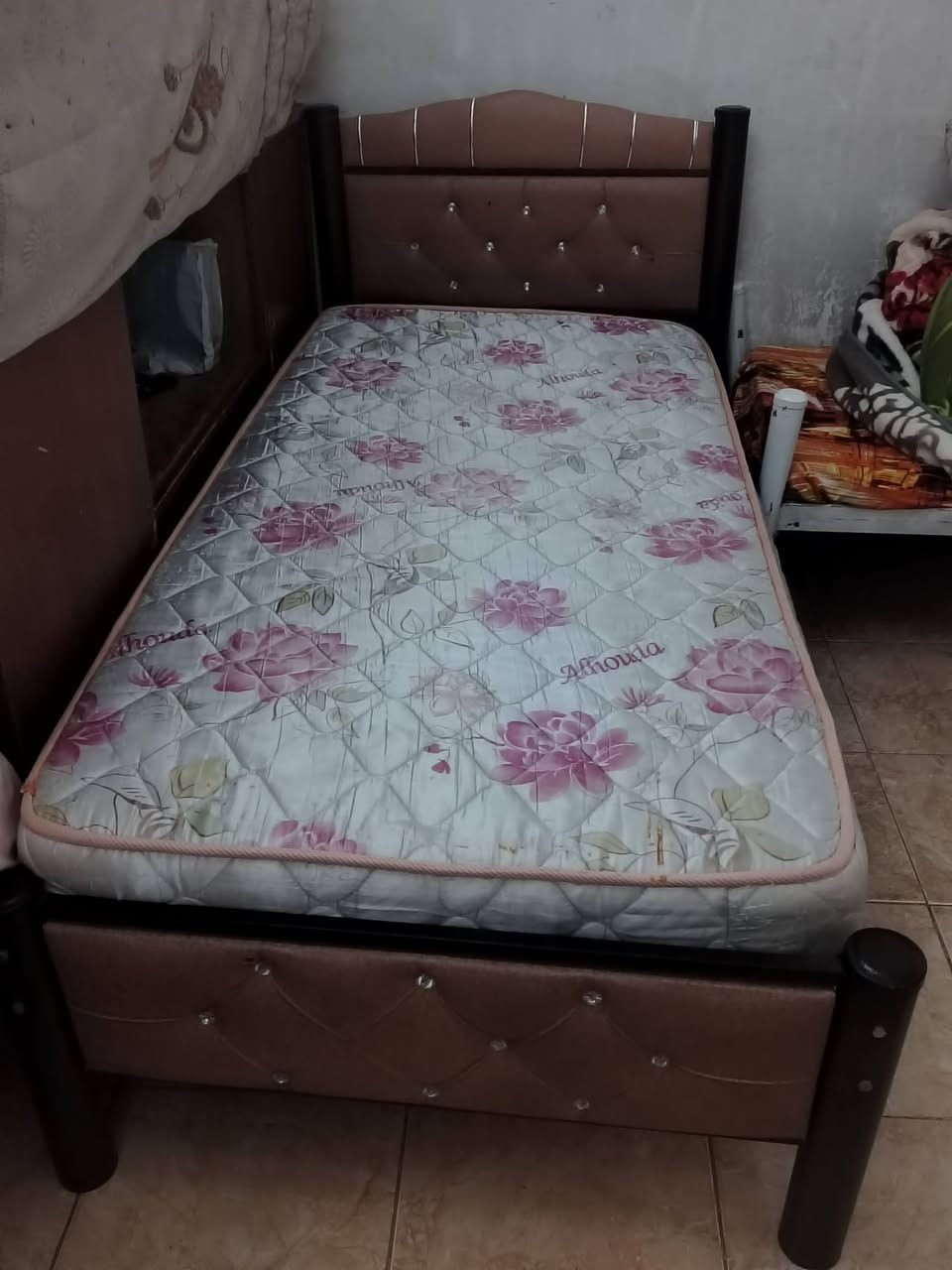 جرابي للبيع مع الدواشك ***********
